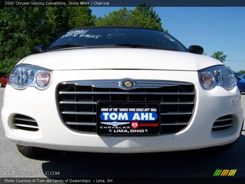 Stone White / Charcoal 2005 Chrysler Sebring Convertible