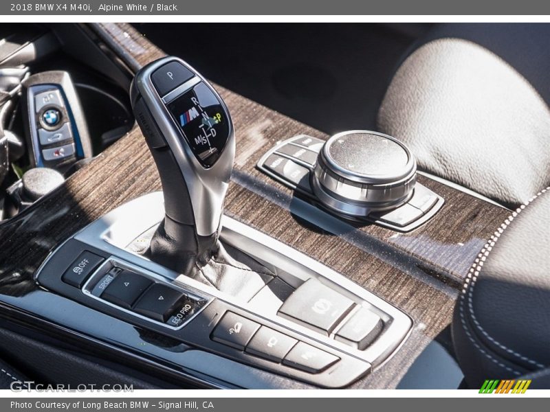 Alpine White / Black 2018 BMW X4 M40i