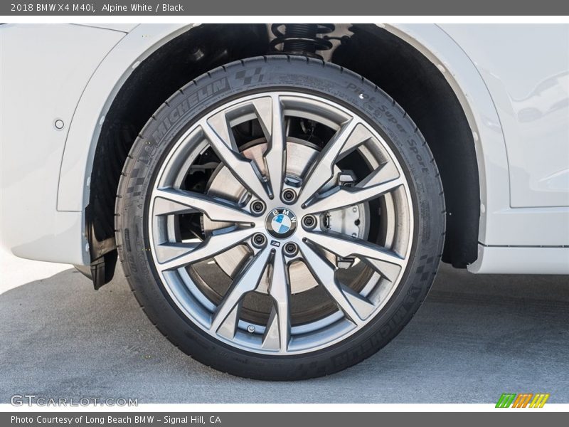 Alpine White / Black 2018 BMW X4 M40i