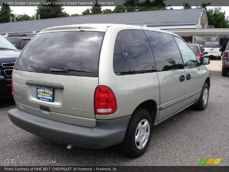 Light Cypress Green Pearlcoat / Silver Fern 1999 Dodge Caravan