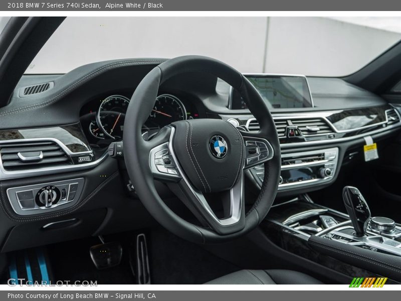 Alpine White / Black 2018 BMW 7 Series 740i Sedan