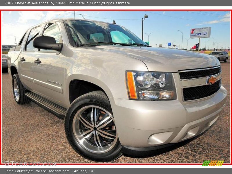 Silver Birch Metallic / Ebony/Light Cashmere 2007 Chevrolet Avalanche LS