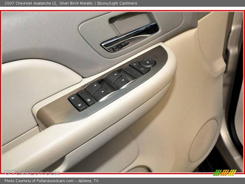 Silver Birch Metallic / Ebony/Light Cashmere 2007 Chevrolet Avalanche LS