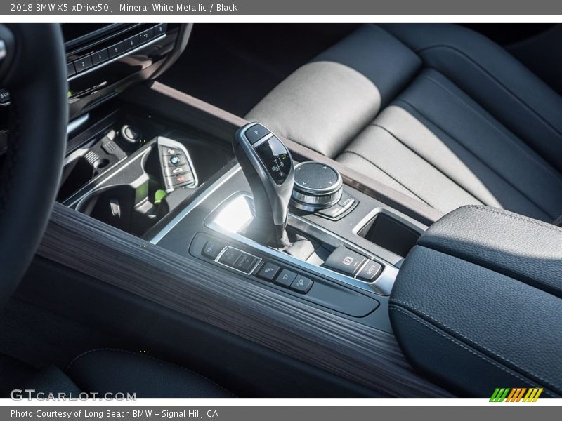 Mineral White Metallic / Black 2018 BMW X5 xDrive50i