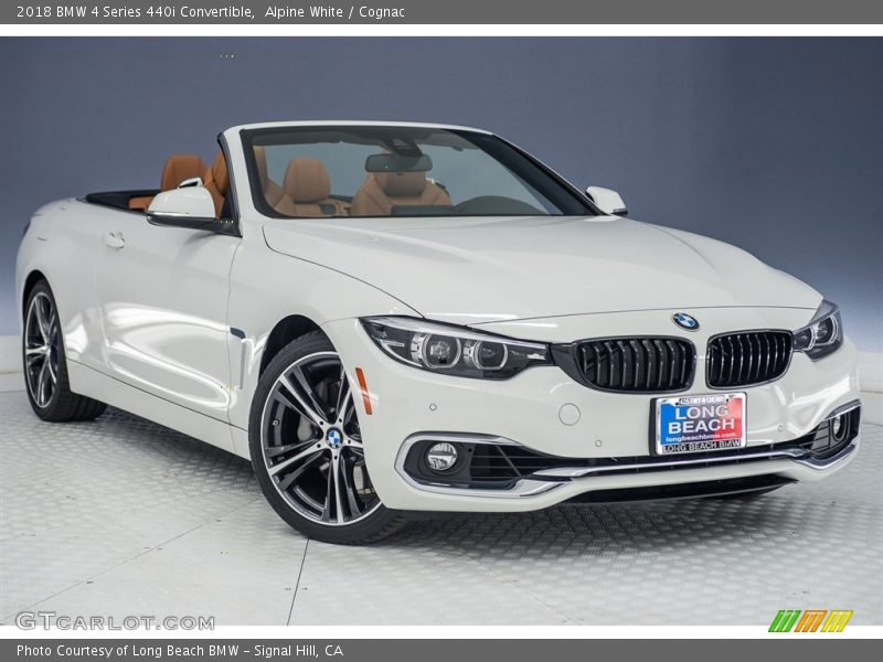 Front 3/4 View of 2018 4 Series 440i Convertible