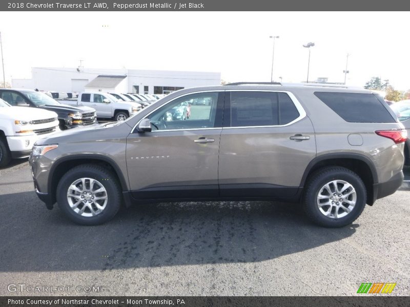 Pepperdust Metallic / Jet Black 2018 Chevrolet Traverse LT AWD