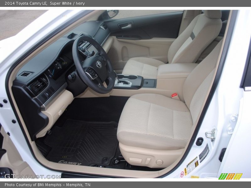 Super White / Ivory 2014 Toyota Camry LE