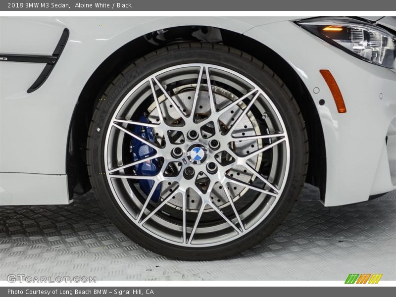 Alpine White / Black 2018 BMW M3 Sedan