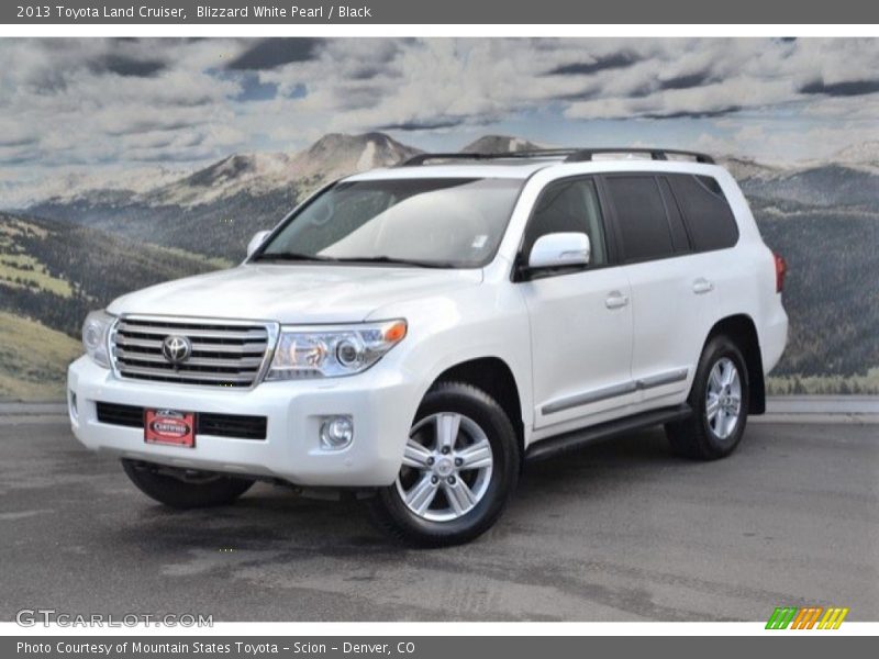 Blizzard White Pearl / Black 2013 Toyota Land Cruiser