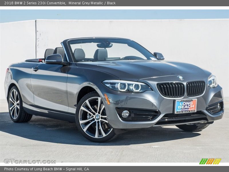 Front 3/4 View of 2018 2 Series 230i Convertible