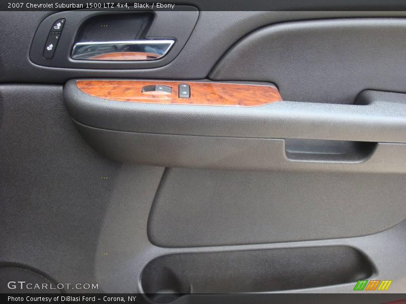Black / Ebony 2007 Chevrolet Suburban 1500 LTZ 4x4