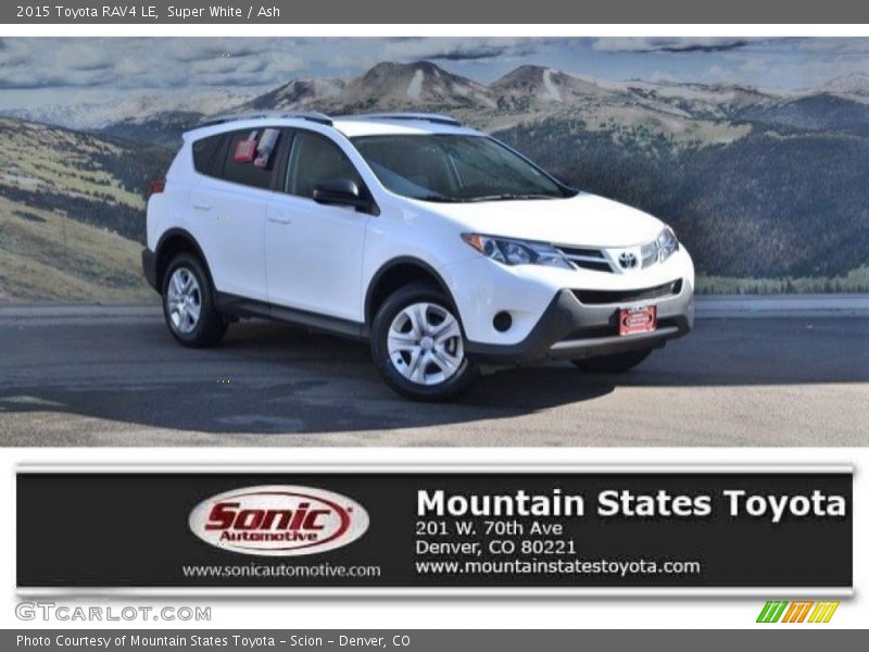 Super White / Ash 2015 Toyota RAV4 LE