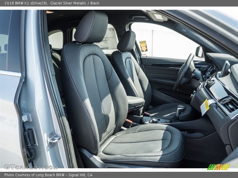 Glacier Silver Metallic / Black 2018 BMW X1 sDrive28i
