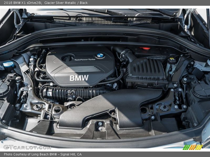 Glacier Silver Metallic / Black 2018 BMW X1 sDrive28i