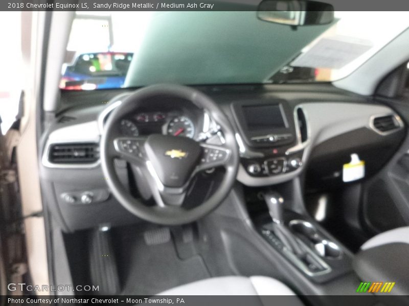 Sandy Ridge Metallic / Medium Ash Gray 2018 Chevrolet Equinox LS