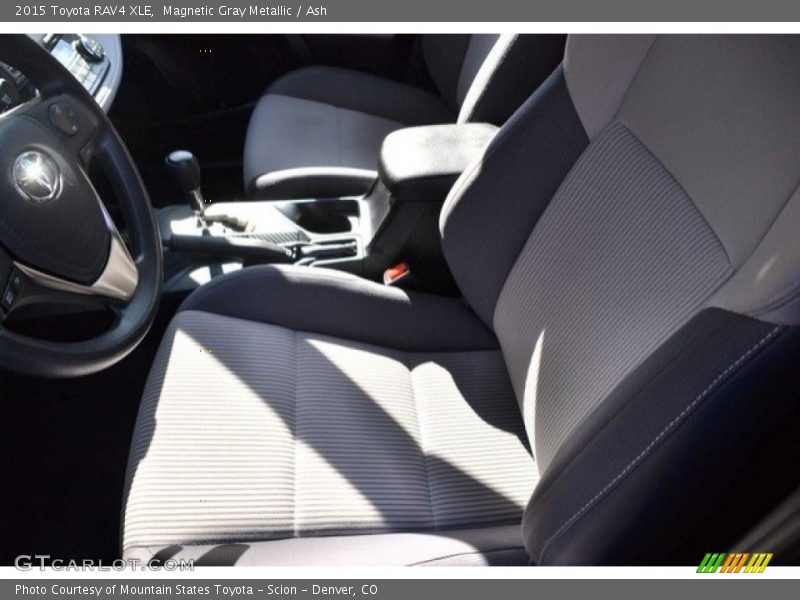 Magnetic Gray Metallic / Ash 2015 Toyota RAV4 XLE