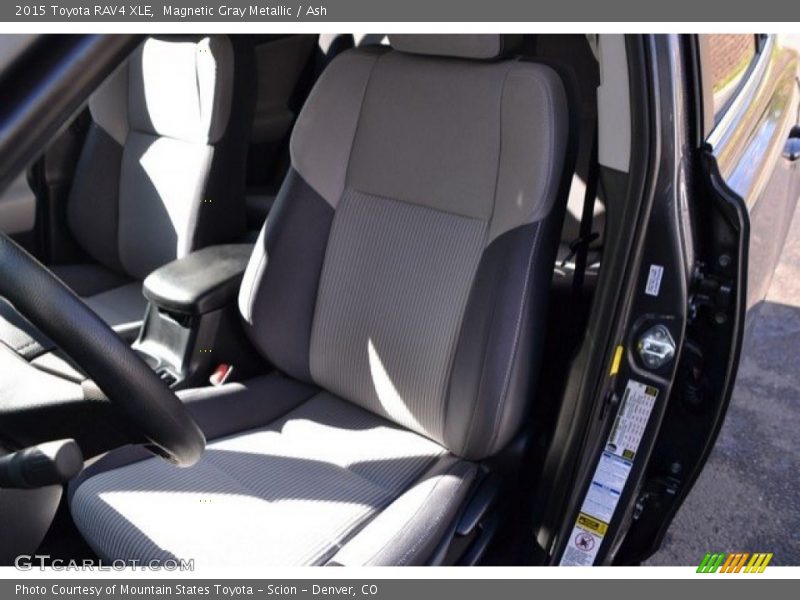 Magnetic Gray Metallic / Ash 2015 Toyota RAV4 XLE