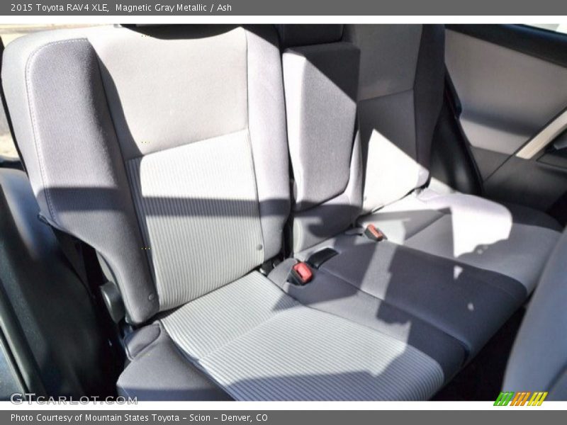 Magnetic Gray Metallic / Ash 2015 Toyota RAV4 XLE
