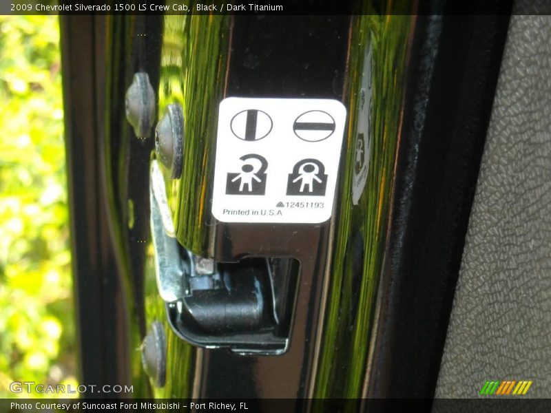 Black / Dark Titanium 2009 Chevrolet Silverado 1500 LS Crew Cab