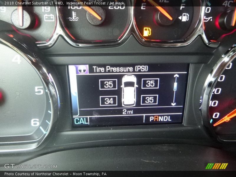 Iridescent Pearl Tricoat / Jet Black 2018 Chevrolet Suburban LT 4WD