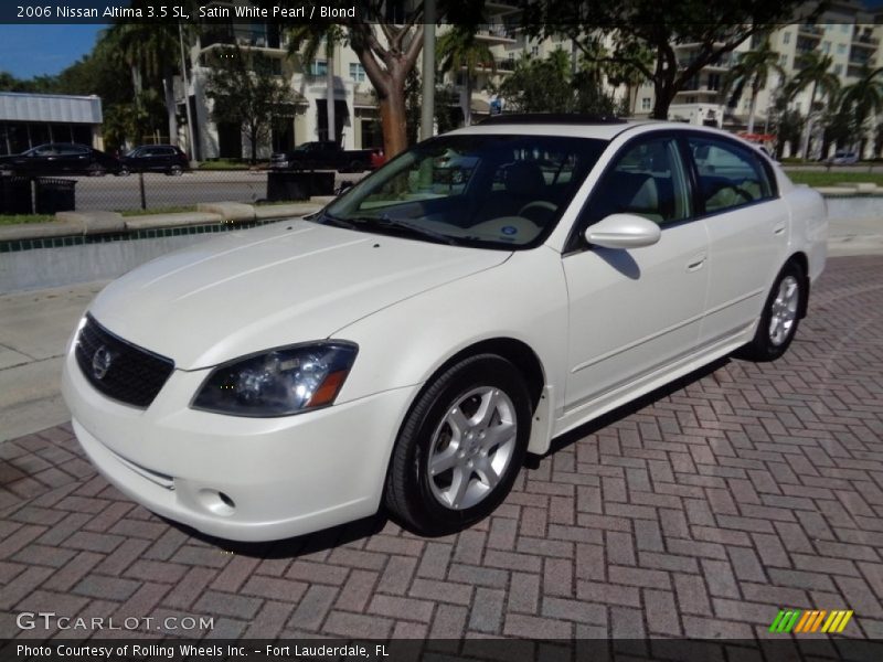 Satin White Pearl / Blond 2006 Nissan Altima 3.5 SL