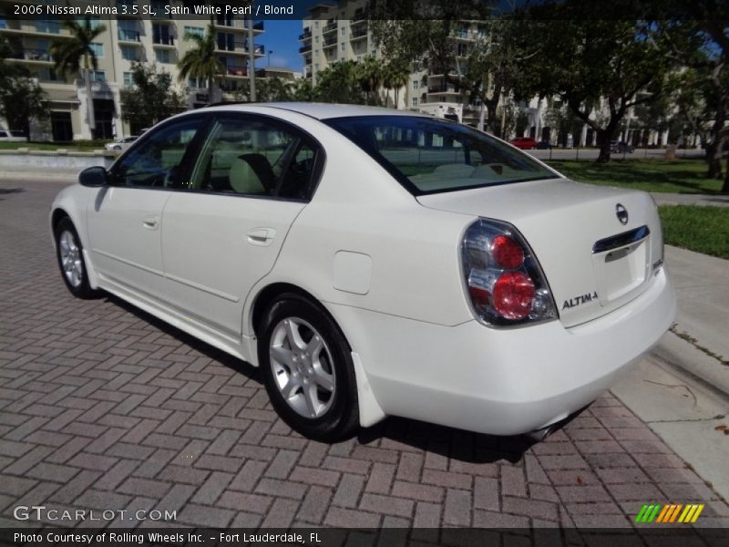 Satin White Pearl / Blond 2006 Nissan Altima 3.5 SL