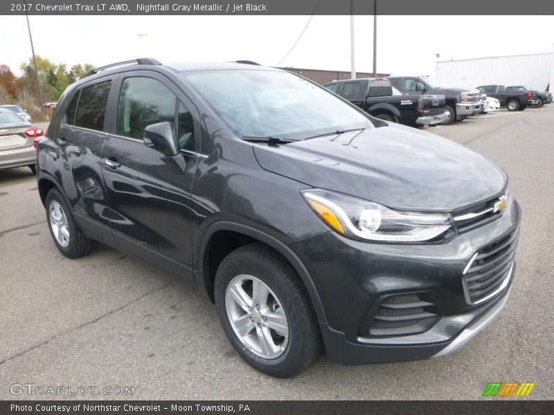 Nightfall Gray Metallic / Jet Black 2017 Chevrolet Trax LT AWD