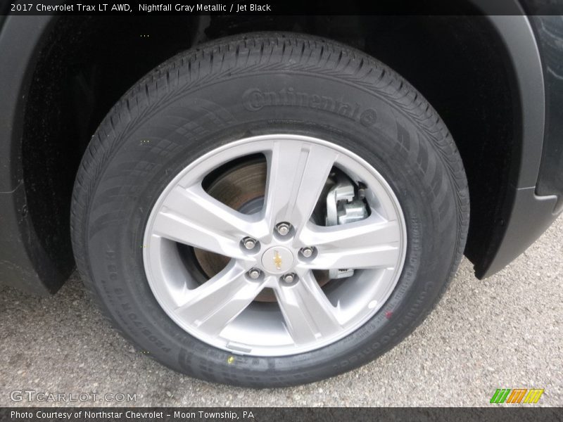 Nightfall Gray Metallic / Jet Black 2017 Chevrolet Trax LT AWD