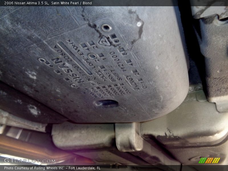 Satin White Pearl / Blond 2006 Nissan Altima 3.5 SL