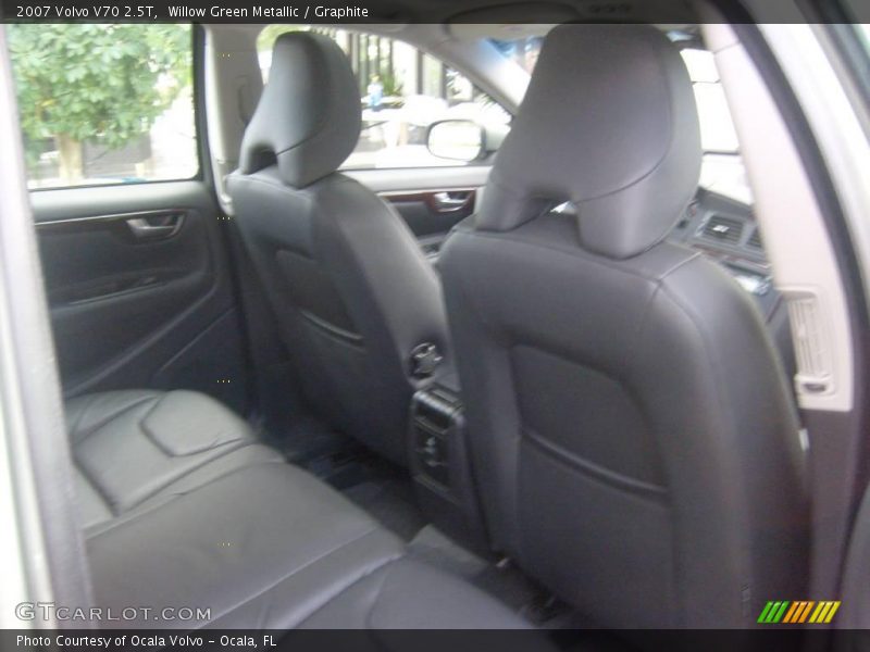 Willow Green Metallic / Graphite 2007 Volvo V70 2.5T