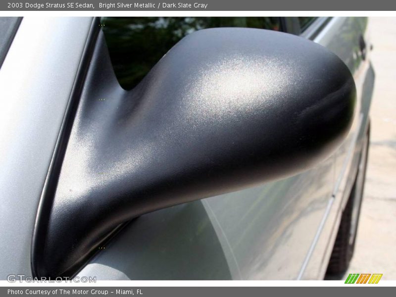 Bright Silver Metallic / Dark Slate Gray 2003 Dodge Stratus SE Sedan