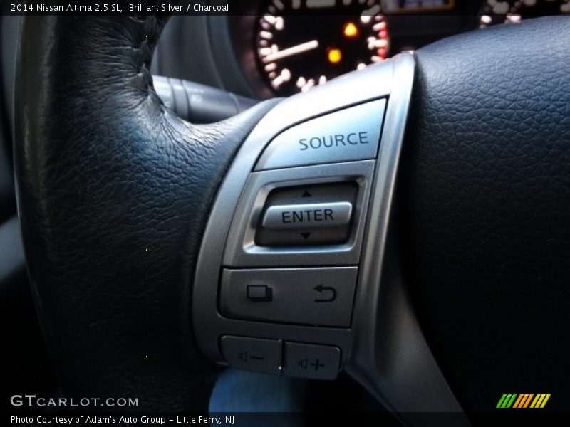 Brilliant Silver / Charcoal 2014 Nissan Altima 2.5 SL