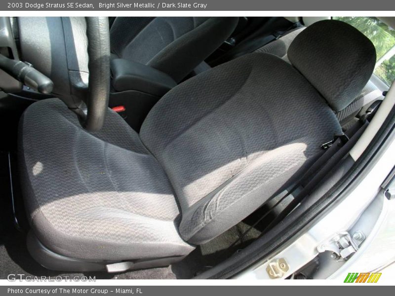 Bright Silver Metallic / Dark Slate Gray 2003 Dodge Stratus SE Sedan