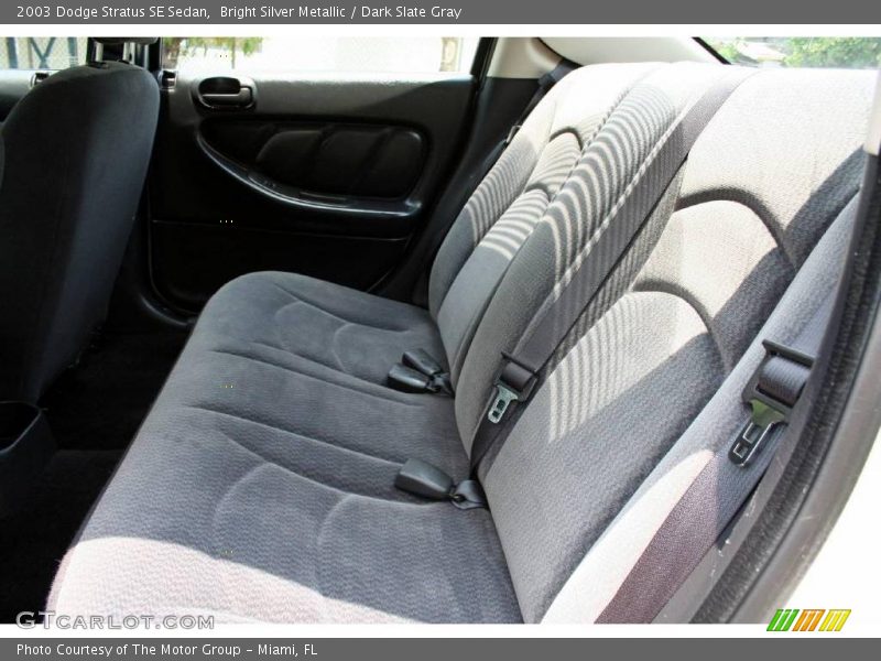 Bright Silver Metallic / Dark Slate Gray 2003 Dodge Stratus SE Sedan