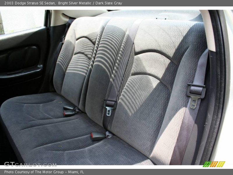 Bright Silver Metallic / Dark Slate Gray 2003 Dodge Stratus SE Sedan