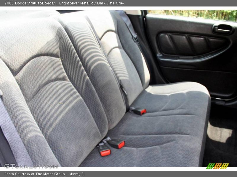 Bright Silver Metallic / Dark Slate Gray 2003 Dodge Stratus SE Sedan