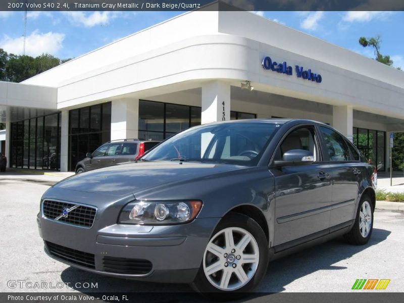 Titanium Gray Metallic / Dark Beige/Quartz 2007 Volvo S40 2.4i