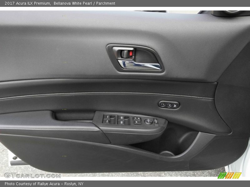 Bellanova White Pearl / Parchment 2017 Acura ILX Premium