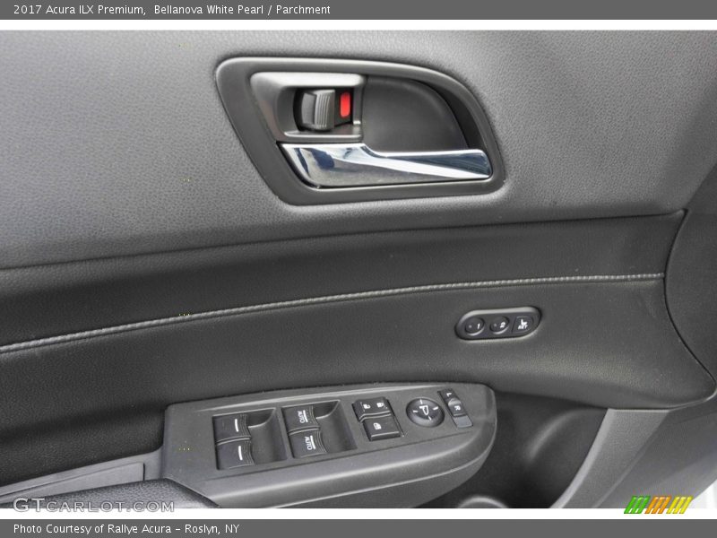 Bellanova White Pearl / Parchment 2017 Acura ILX Premium