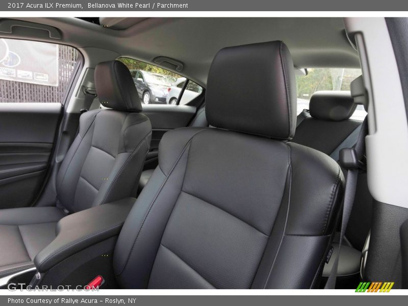 Bellanova White Pearl / Parchment 2017 Acura ILX Premium