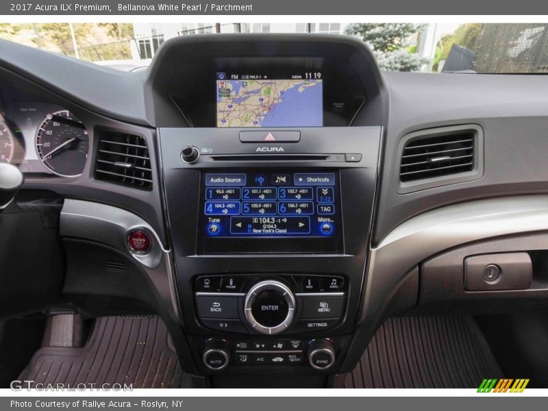 Bellanova White Pearl / Parchment 2017 Acura ILX Premium