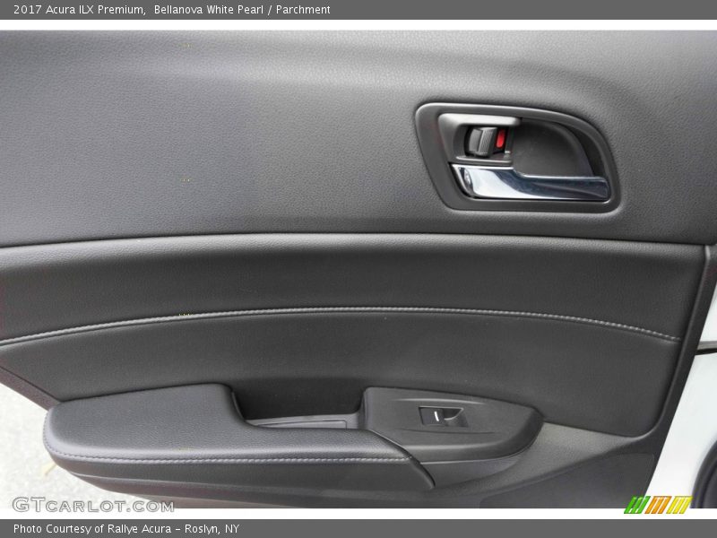 Bellanova White Pearl / Parchment 2017 Acura ILX Premium
