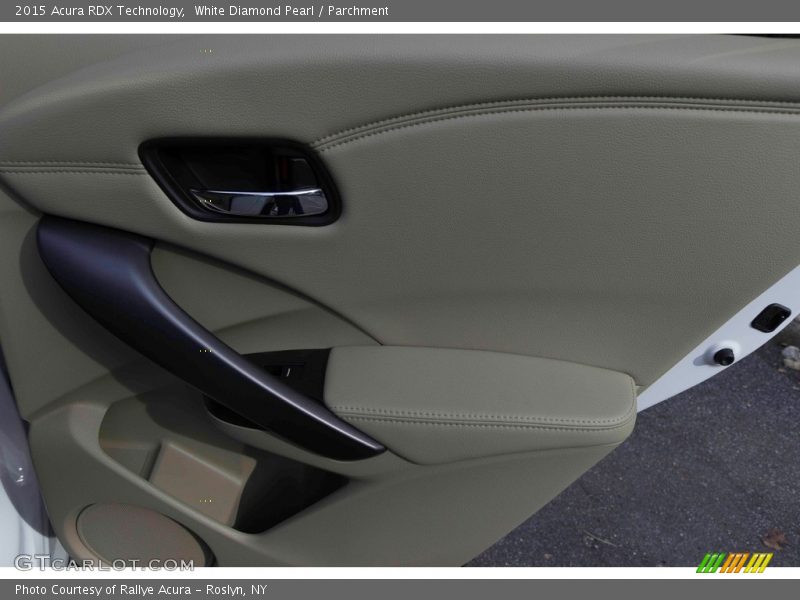 White Diamond Pearl / Parchment 2015 Acura RDX Technology