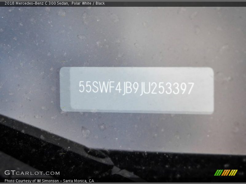 Polar White / Black 2018 Mercedes-Benz C 300 Sedan