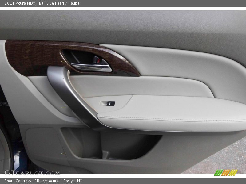Bali Blue Pearl / Taupe 2011 Acura MDX