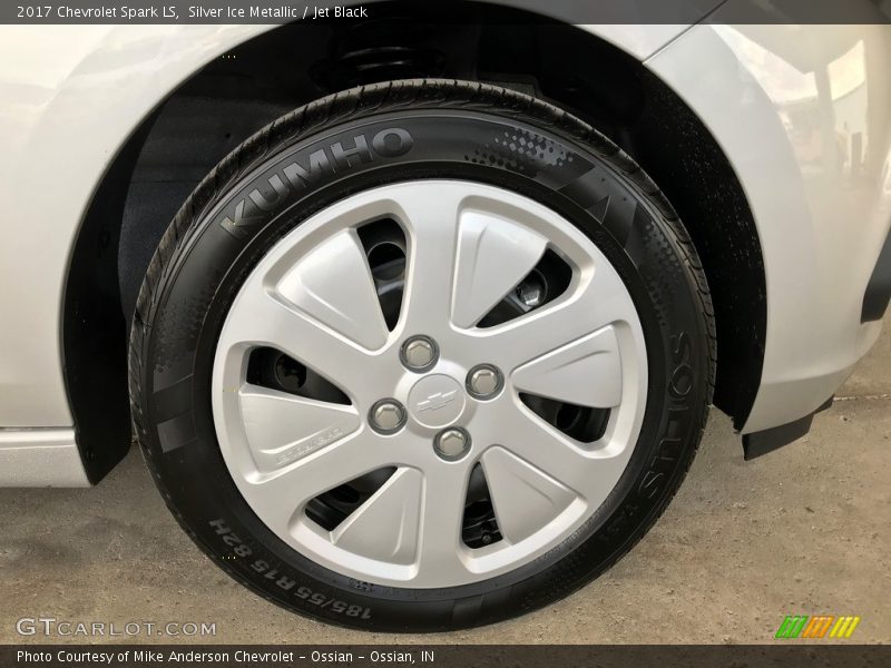 Silver Ice Metallic / Jet Black 2017 Chevrolet Spark LS