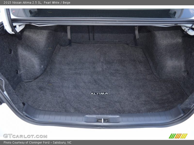 Pearl White / Beige 2015 Nissan Altima 2.5 SL