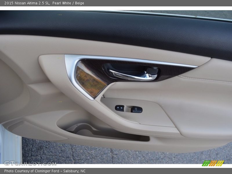 Pearl White / Beige 2015 Nissan Altima 2.5 SL