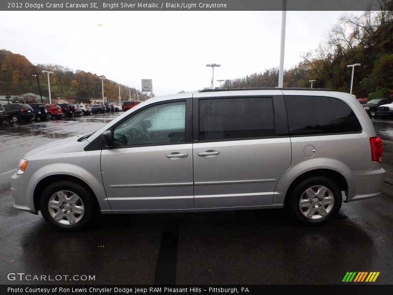Bright Silver Metallic / Black/Light Graystone 2012 Dodge Grand Caravan SE