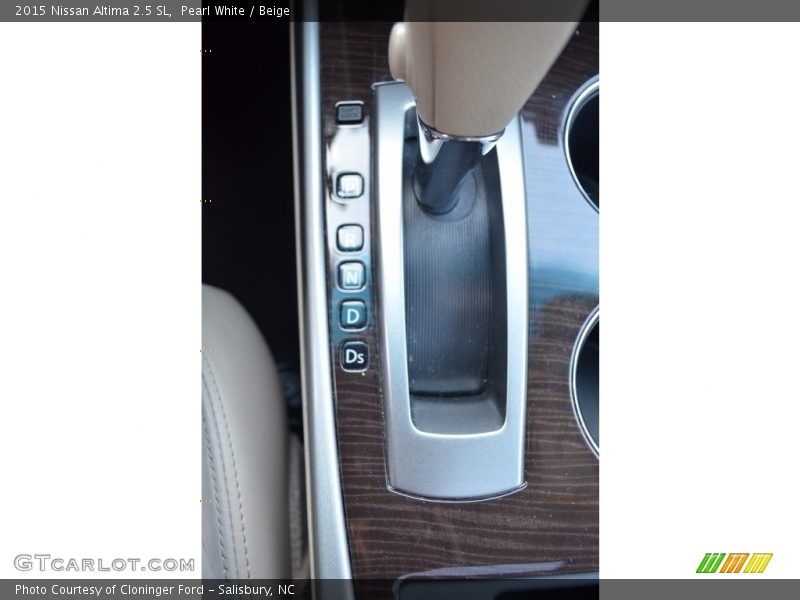 Pearl White / Beige 2015 Nissan Altima 2.5 SL
